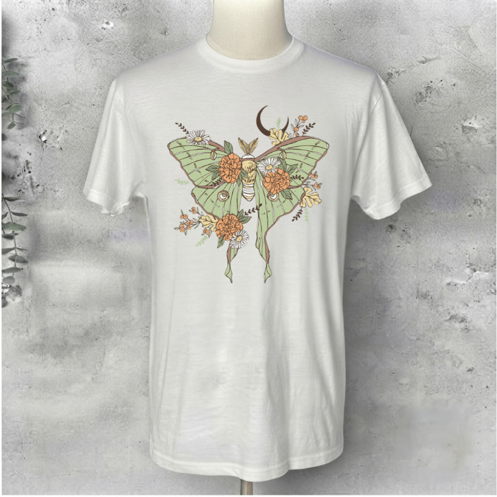 Luna Moth Botanical Floral Cottagecore Moon Wildflowers Vintage T-Shirt